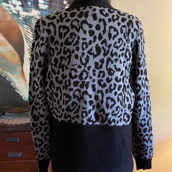 Call of the Wild Cardigan - Picture 4 of 4